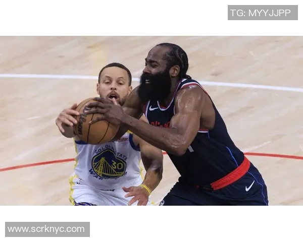 勇士与快船激战回顾2018年12月24日精彩对决全场回放分析