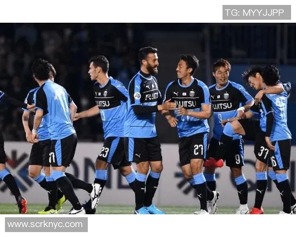 日乙联赛焦点战福冈黄蜂主场迎战横滨挑战赛况分析