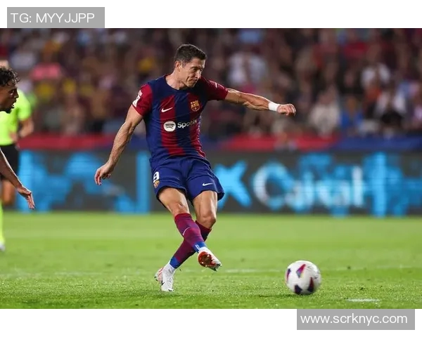 法尔肯堡与赫根的激烈对决揭示足球战术与球队实力的较量