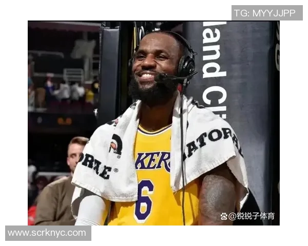 詹姆斯:篮球场上的传奇巨星与时代偶像的辉煌历程与影响力 詹姆斯:篮球场上的传奇巨星与时代偶像的辉煌历程与影响力