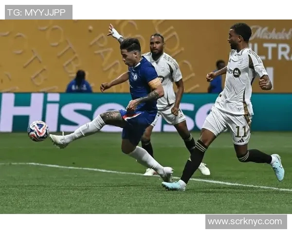 休士顿迪纳摩迎战洛杉矶FC争夺美职联季后赛资格的关键对决 休士顿迪纳摩迎战洛杉矶FC争夺美职联季后赛资格的关键对决