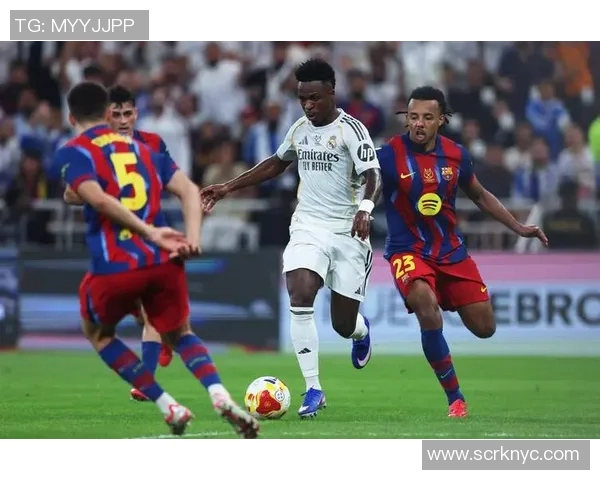 巴萨与皇马的对决历史回顾与战术分析全景解读