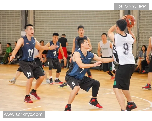 成都篮球队荣登篮球配合排行榜首位展现团队默契与实力