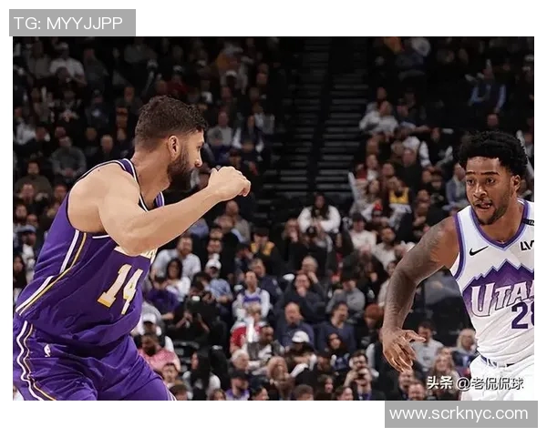 湖人队与爵士队2007年经典对决回顾及精彩瞬间分析 湖人队与爵士队2007年经典对决回顾及精彩瞬间分析