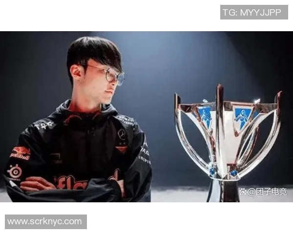 热议英雄联盟：JDG战队如何通过技术变革重塑职业电竞格局